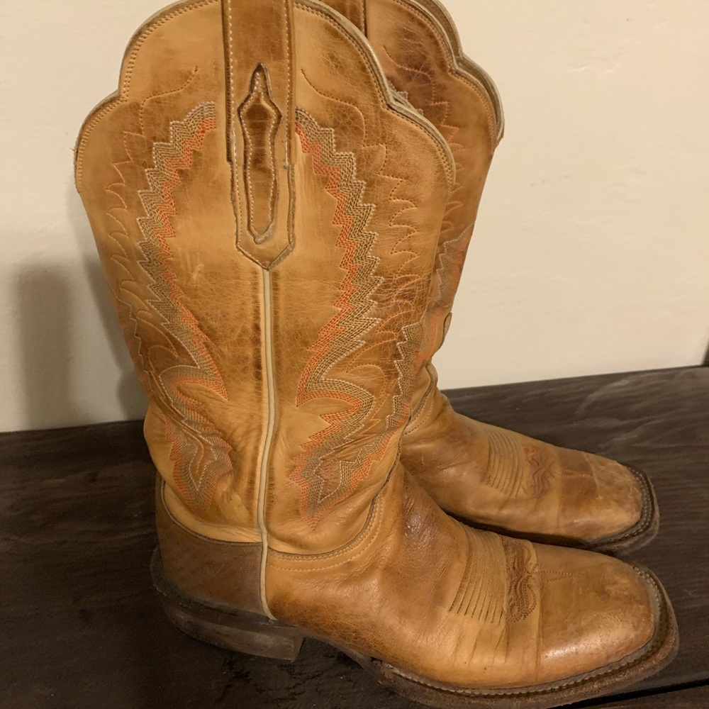 Woman’s lucchese cowboy boots